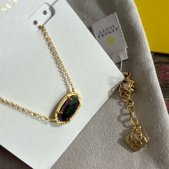 Kendra Scott Elisa Iridescent Purple Pendant Necklace NWT - Picture 2 of 4